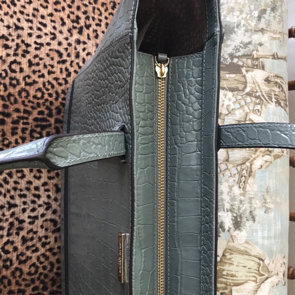 *RARE* Kate Spade Riverside St Bedford Tote - NEW - Picture 3 of 7